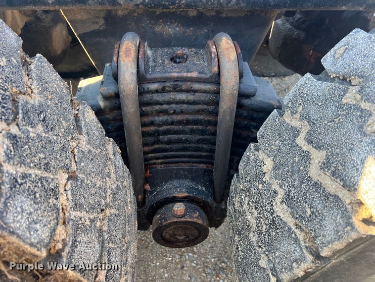 image for item MR9999 1984 Mack RWS788LST  semi truck