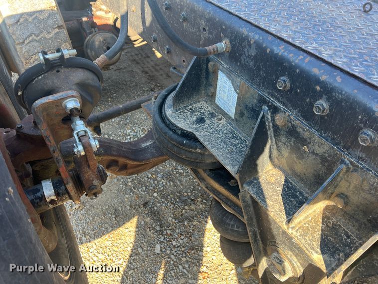 image for item MR9999 1984 Mack RWS788LST  semi truck