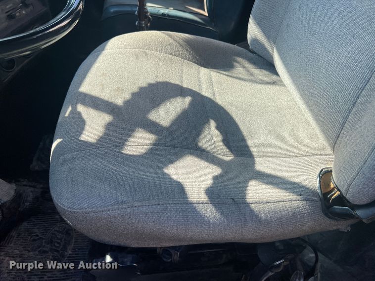 image for item MR9999 1984 Mack RWS788LST  semi truck