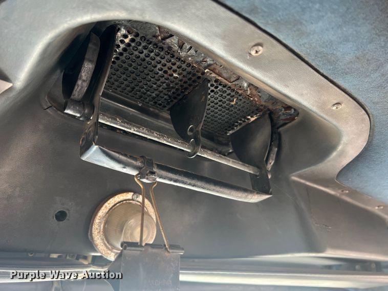 image for item MR9999 1984 Mack RWS788LST  semi truck