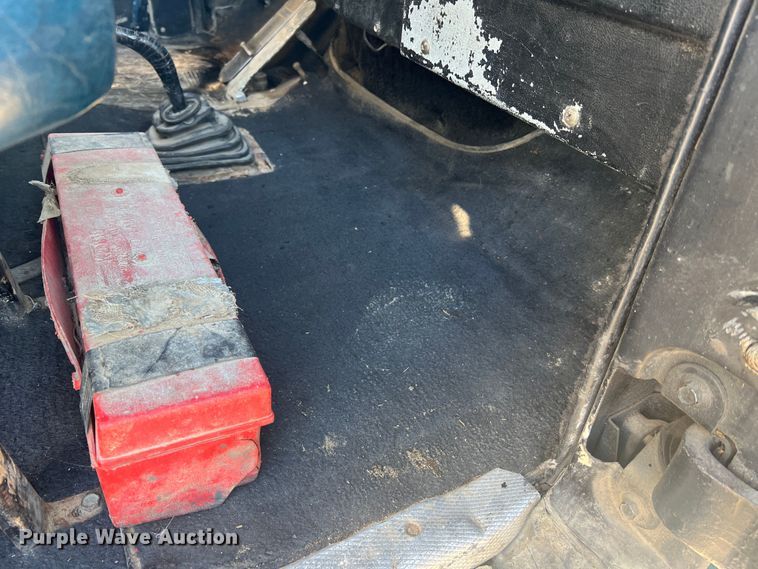 image for item MR9999 1984 Mack RWS788LST  semi truck