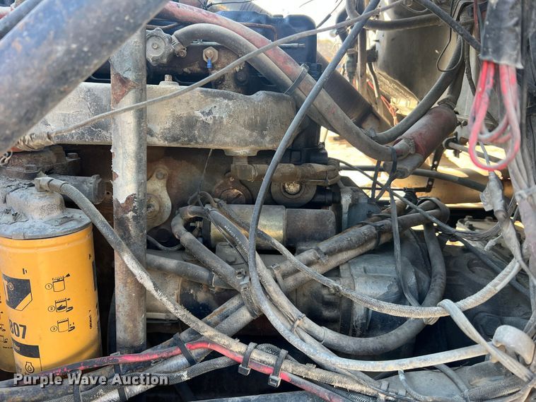 image for item MR9999 1984 Mack RWS788LST  semi truck