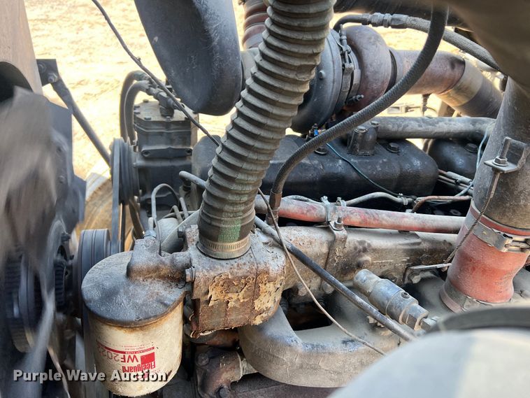 image for item MR9999 1984 Mack RWS788LST  semi truck