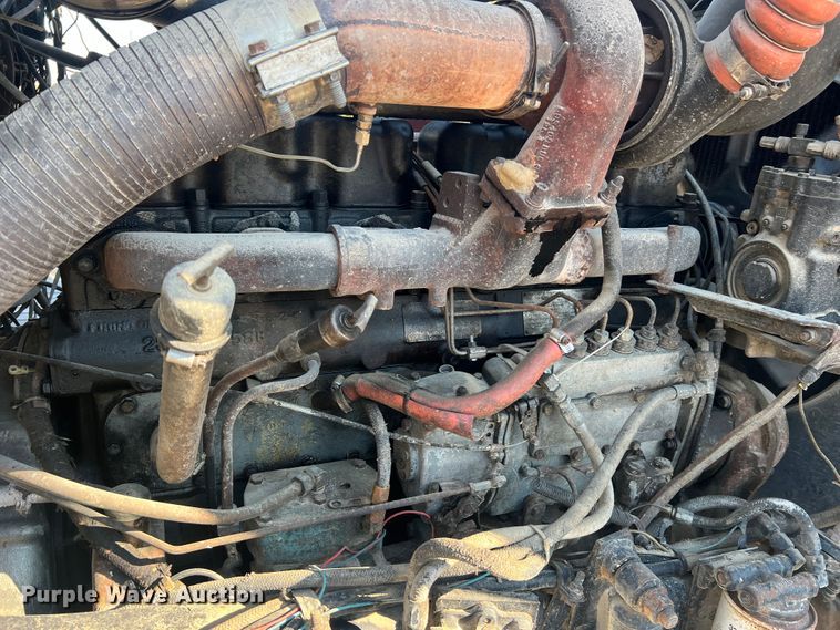 image for item MR9999 1984 Mack RWS788LST  semi truck