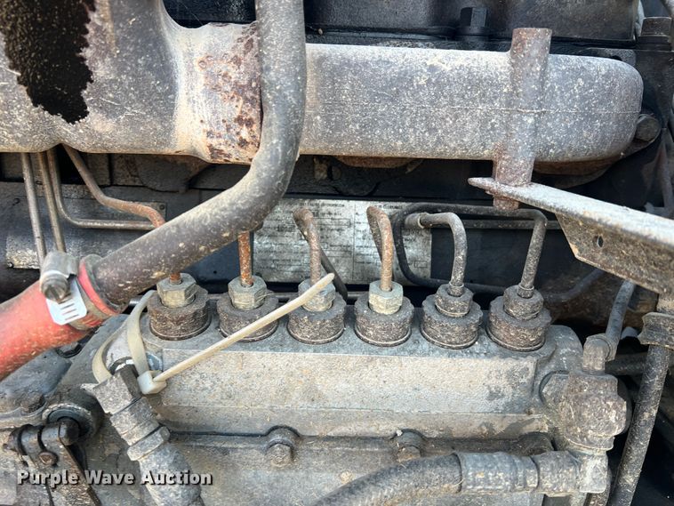 image for item MR9999 1984 Mack RWS788LST  semi truck