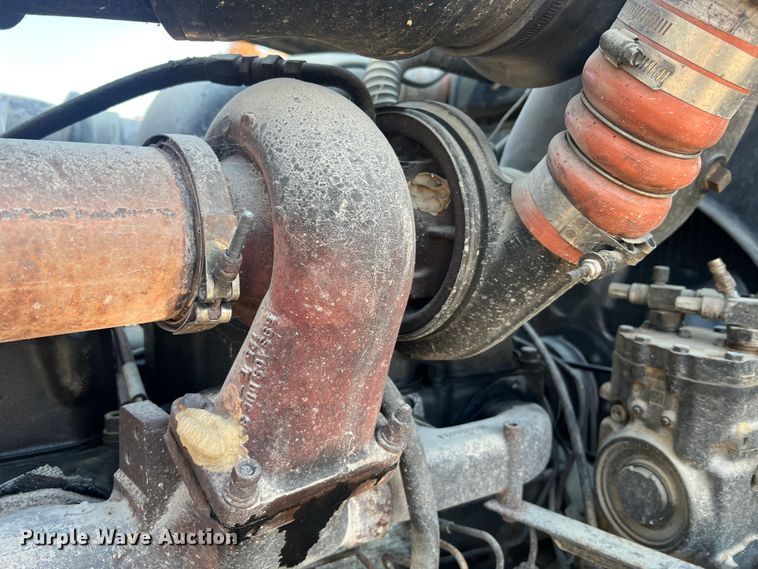 image for item MR9999 1984 Mack RWS788LST  semi truck