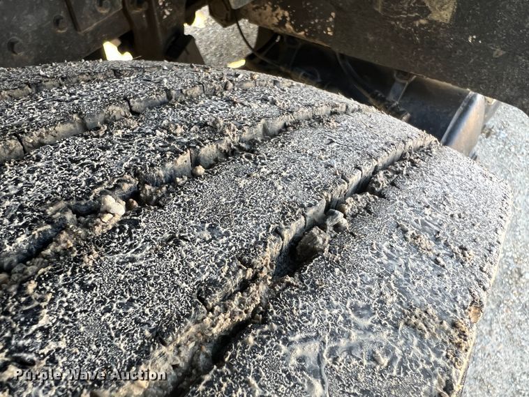 image for item MR9999 1984 Mack RWS788LST  semi truck