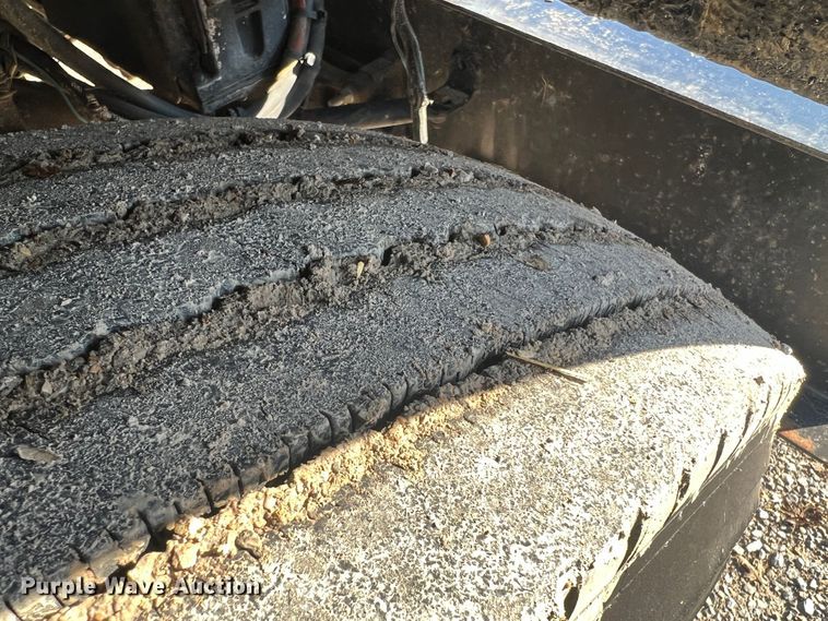 image for item MR9999 1984 Mack RWS788LST  semi truck