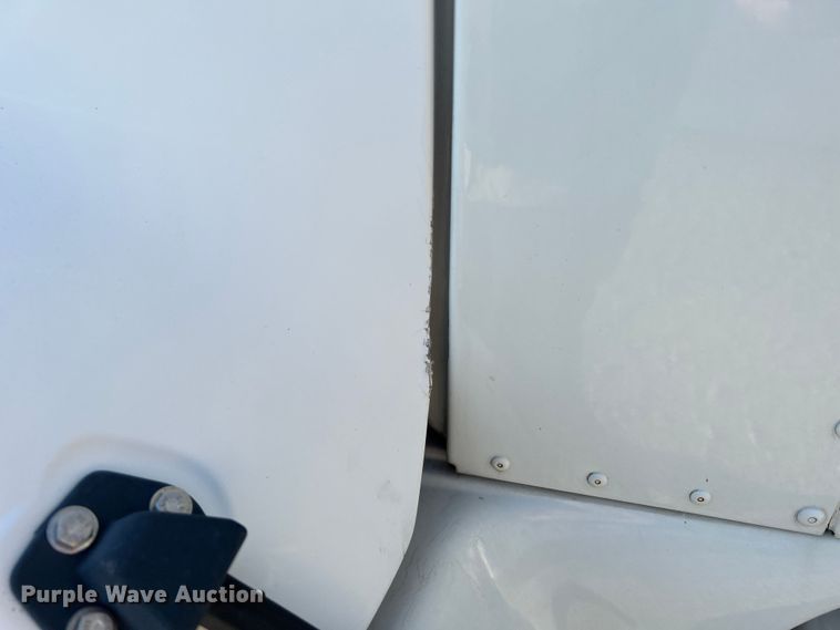 image for item MS9005 2007 International 9400i  semi truck