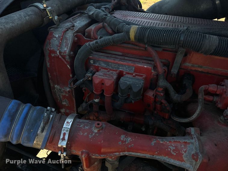 image for item MS9005 2007 International 9400i  semi truck