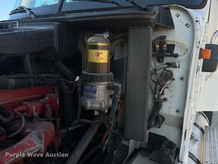 image for item MS9005 2007 International 9400i  semi truck