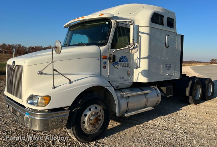 image for item MS9006 2007 International 9200i  semi truck