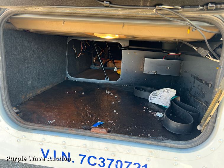 image for item MS9006 2007 International 9200i  semi truck