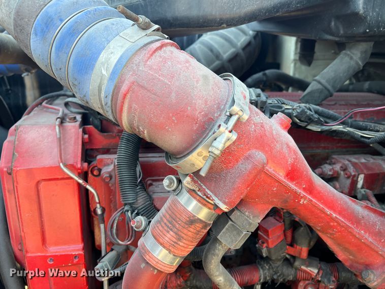 image for item MS9006 2007 International 9200i  semi truck