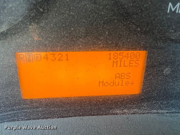 image for item MS9007 2009 International DuraStar 4400  semi truck