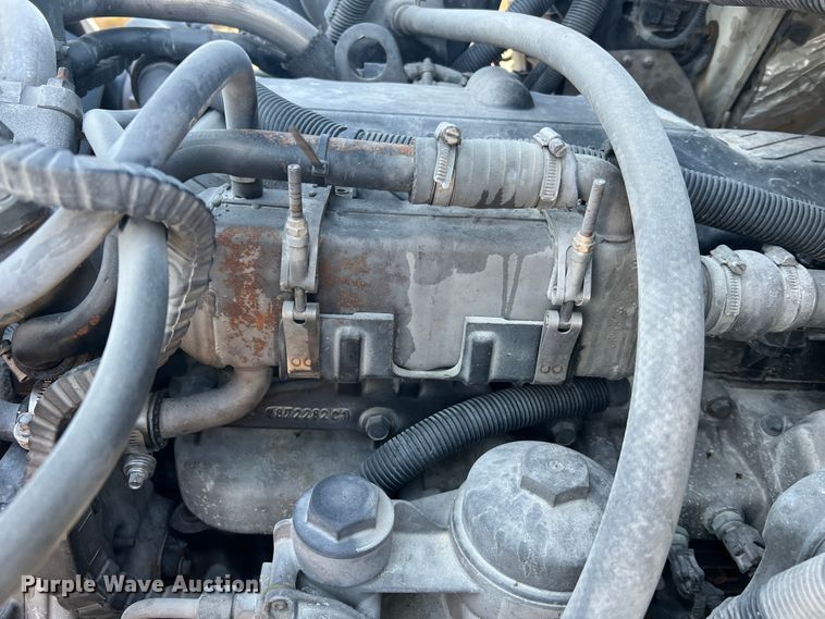 image for item MS9007 2009 International DuraStar 4400  semi truck