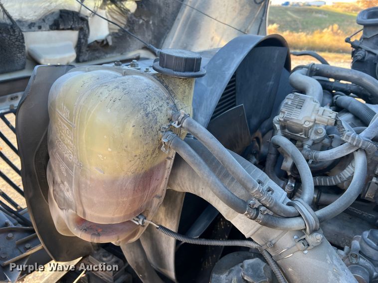 image for item MS9007 2009 International DuraStar 4400  semi truck