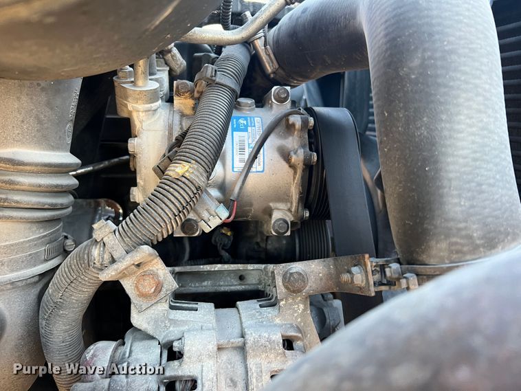 image for item MS9007 2009 International DuraStar 4400  semi truck