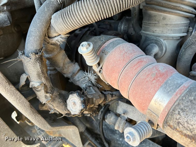 image for item MS9007 2009 International DuraStar 4400  semi truck