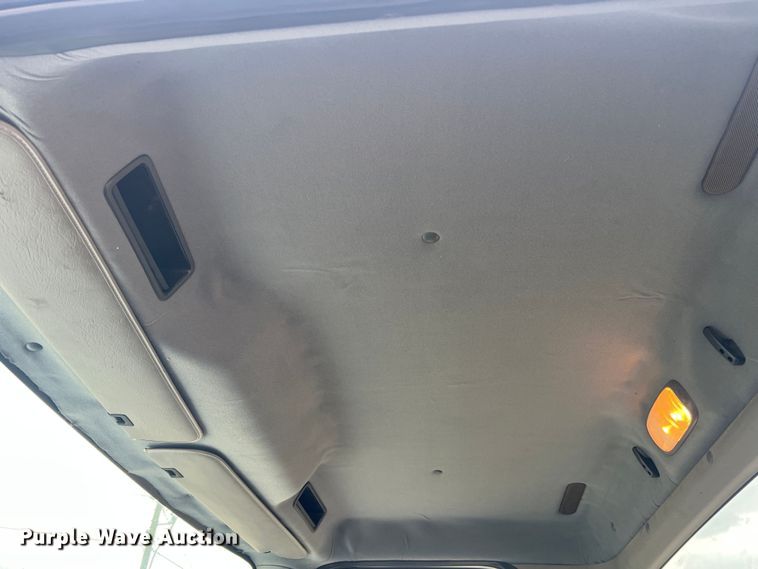 image for item MS9018 2007 Freightliner Business Class M2  semi truck