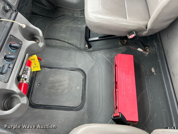 image for item MS9018 2007 Freightliner Business Class M2  semi truck