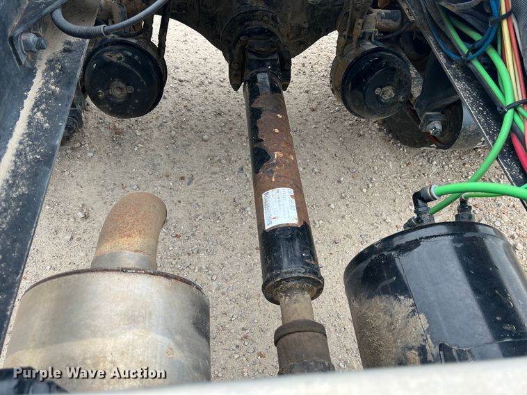 image for item MS9018 2007 Freightliner Business Class M2  semi truck