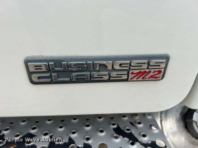 image for item MS9018 2007 Freightliner Business Class M2  semi truck