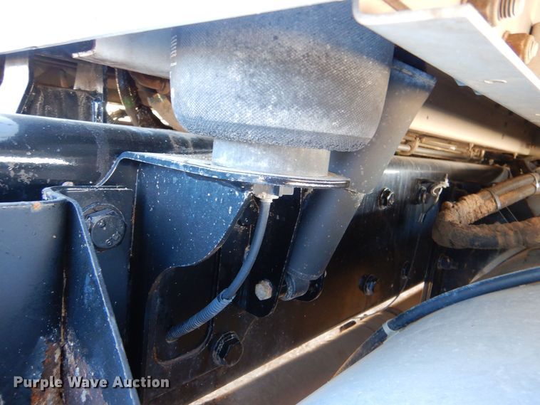 image for item MT9800 2012 Kenworth T660  semi truck