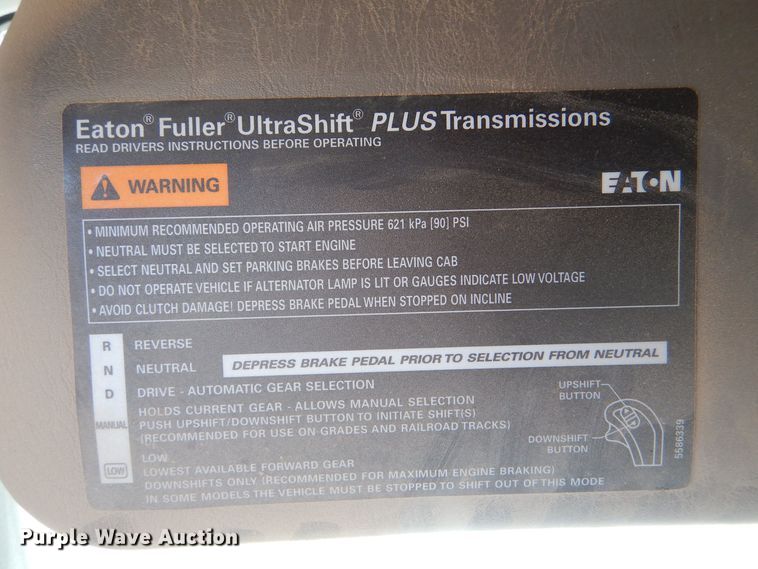 image for item MT9800 2012 Kenworth T660  semi truck