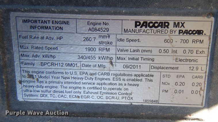 image for item MT9800 2012 Kenworth T660  semi truck