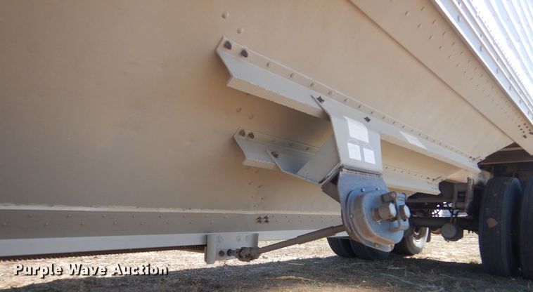 image for item MT9801 1993 Timpte Super Hopper  grain trailer