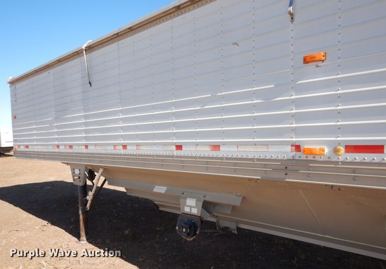 image for item MT9801 1993 Timpte Super Hopper  grain trailer