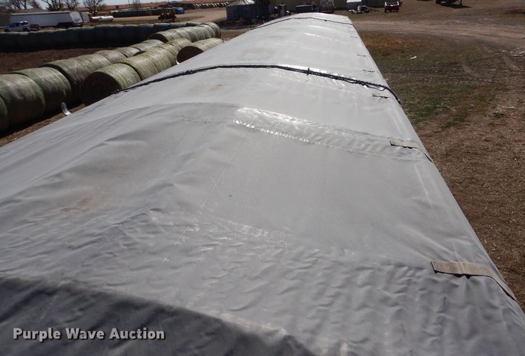 image for item MT9801 1993 Timpte Super Hopper  grain trailer