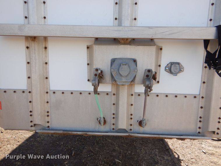 image for item MT9802 1990 Guthrie  grain trailer
