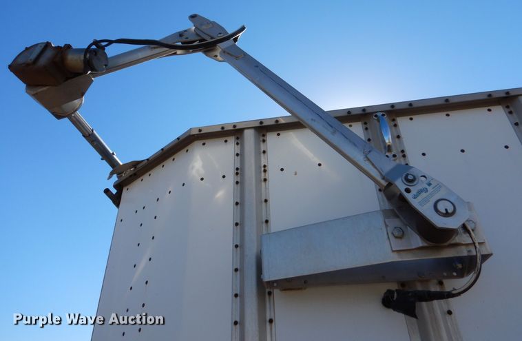 image for item MT9802 1990 Guthrie  grain trailer