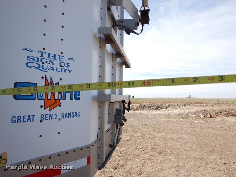 image for item MT9802 1990 Guthrie  grain trailer