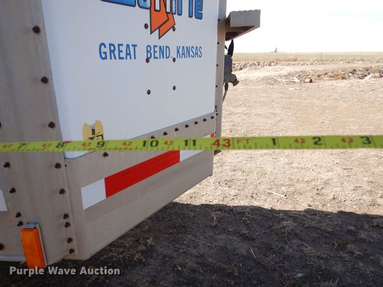 image for item MT9802 1990 Guthrie  grain trailer
