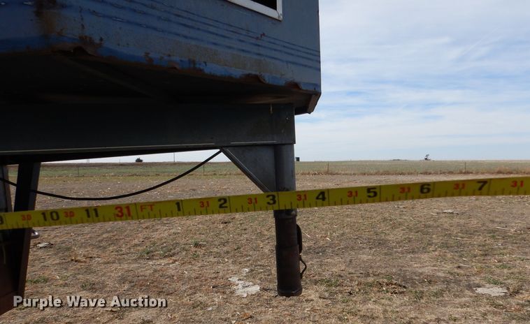 image for item MT9803 1991 Titan  livestock trailer