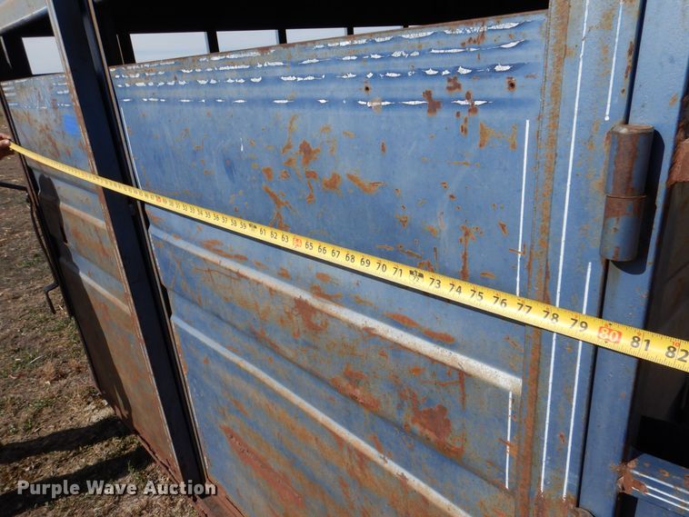 image for item MT9803 1991 Titan  livestock trailer