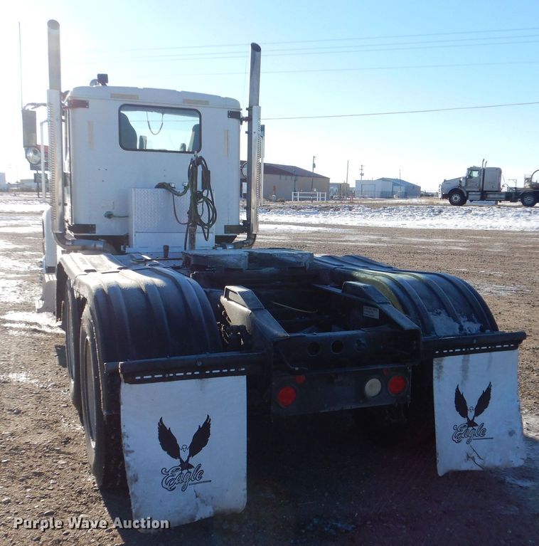 image for item MT9847 2014 International 9900i  semi truck