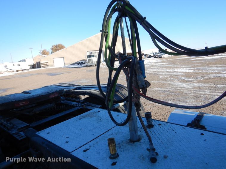 image for item MT9847 2014 International 9900i  semi truck