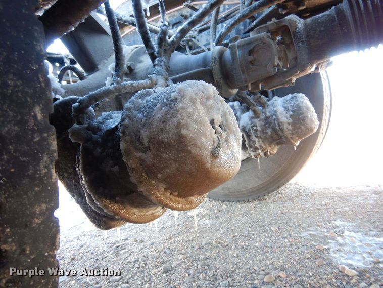 image for item MT9847 2014 International 9900i  semi truck