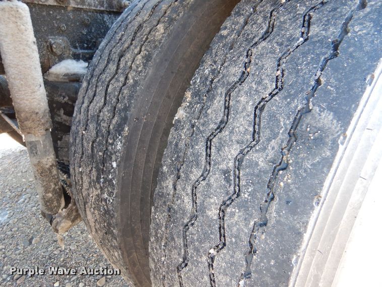 image for item MT9847 2014 International 9900i  semi truck