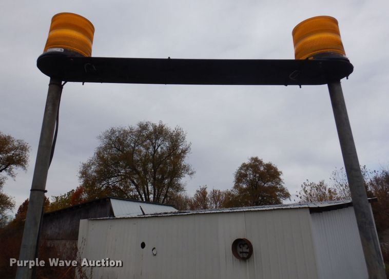 image for item MW9315 Merritt  headache rack