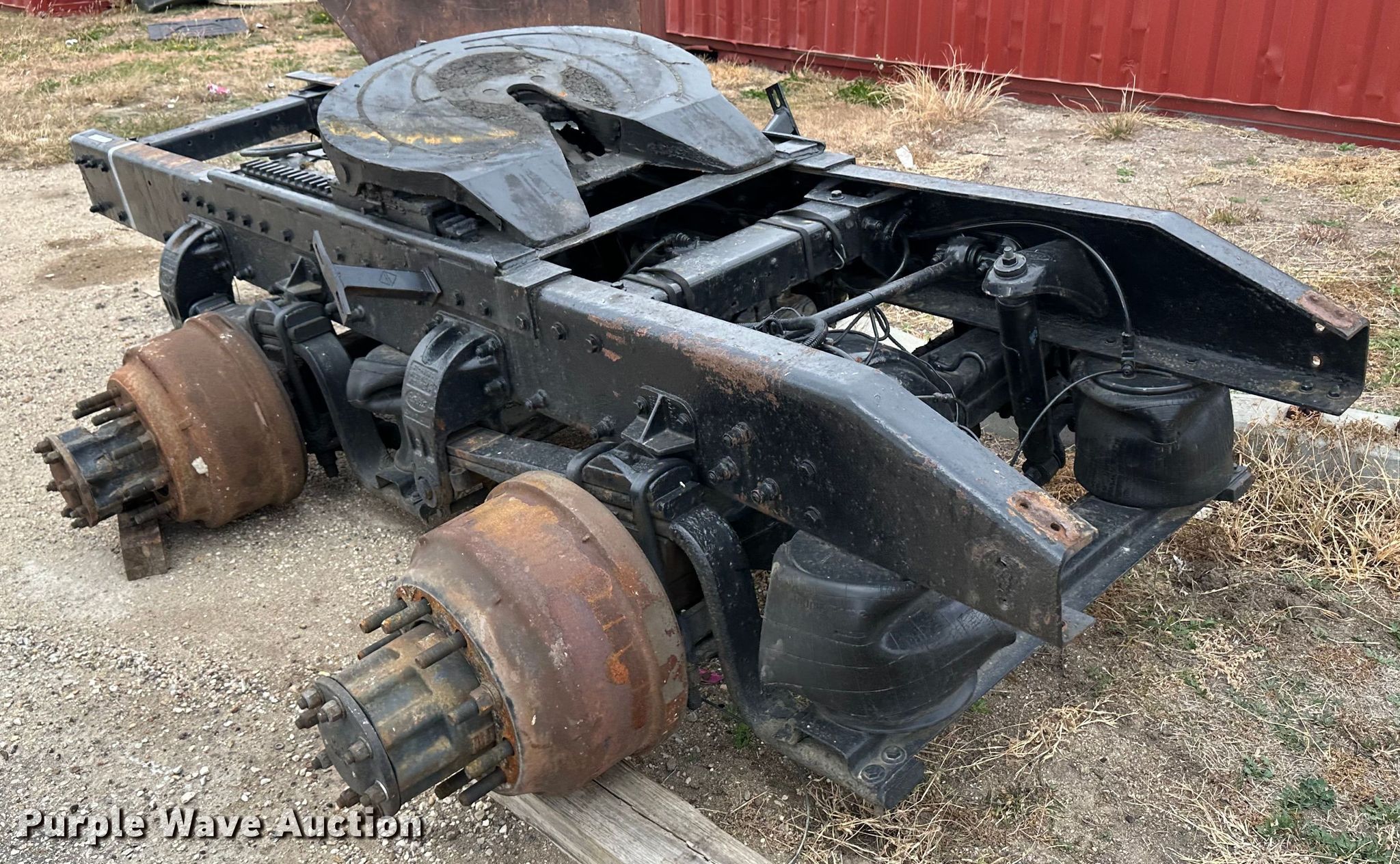Peterbilt rear axle assembly in Russell, KS | Item JD9152 sold | Purple ...