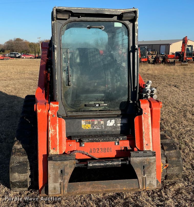 image for item DL0732 2020 Kubota SVL95-2S tracked skid steer loader