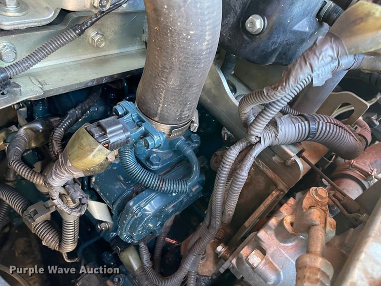 image for item DL0732 2020 Kubota SVL95-2S tracked skid steer loader