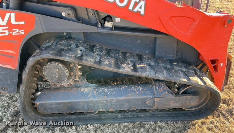 image for item DL0732 2020 Kubota SVL95-2S tracked skid steer loader