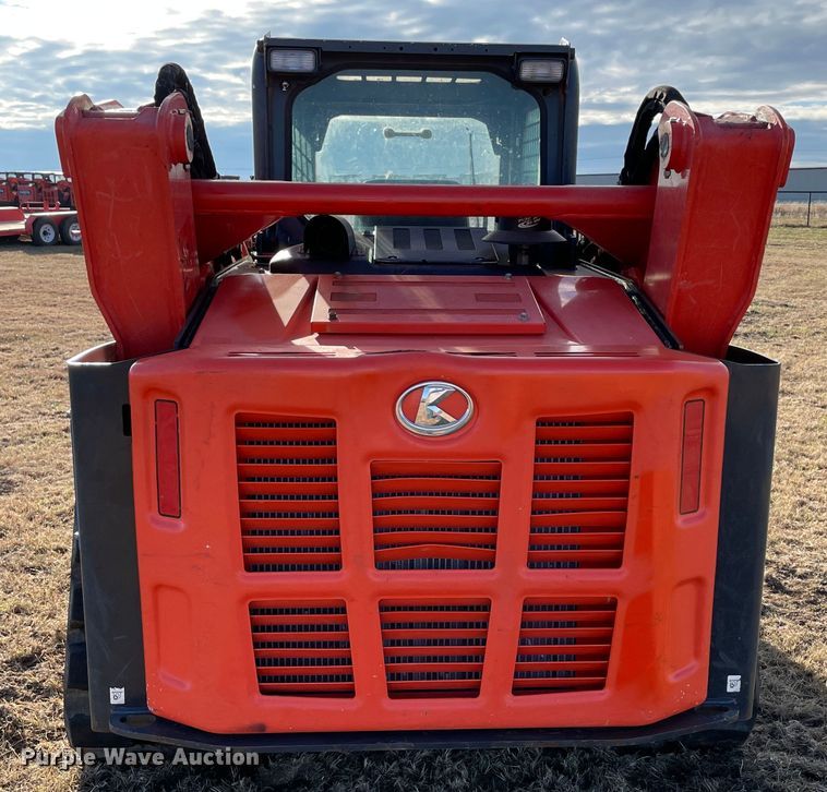 image for item DL0733 2019 Kubota SVL95-2S tracked skid steer loader