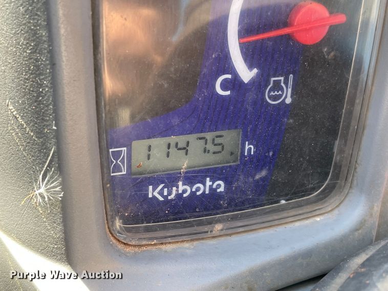 image for item DL0735 2019 Kubota SVL95-2S tracked skid steer loader